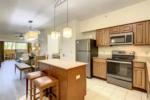 12538 Floridays Resort Dr, Orlando, FL 32821 - Photo 2