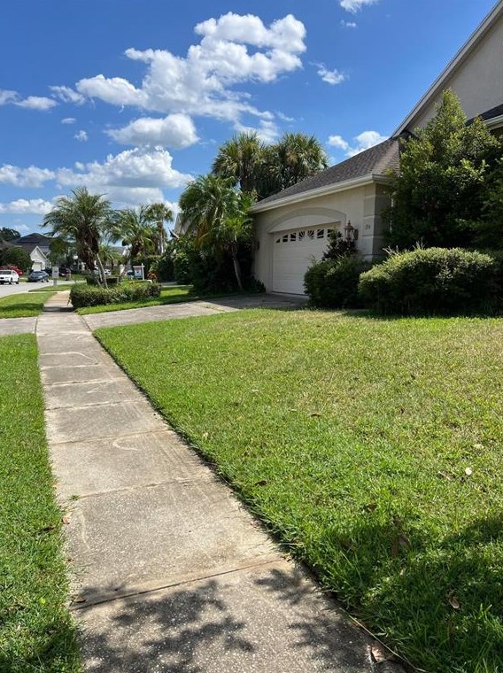 1714 Golfview Dr, Kissimmee, FL 34746-3839