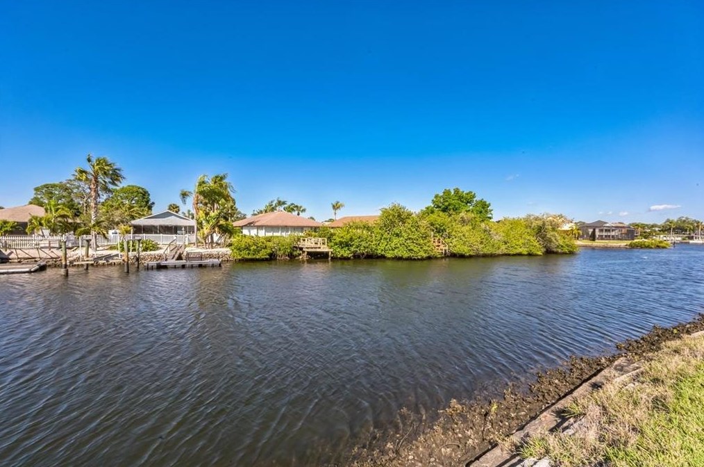 4555 Marine Pkwy, New Port Richey FL  34652-3385 exterior