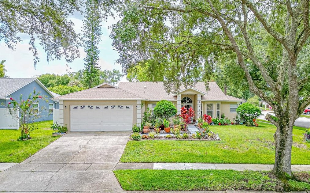 2436 Lake Jackson Cir, Apopka, FL 32703