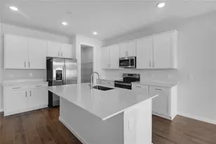 1647 Sugarbelle Cir, Mascotte, FL 34753 - Photo 6