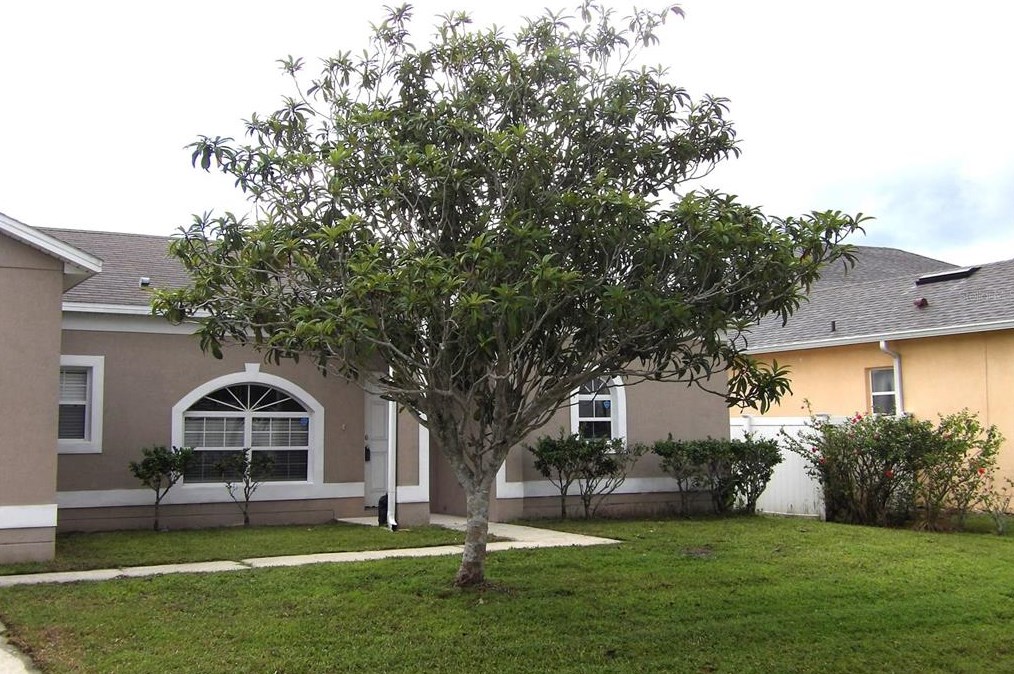 281 Beckenham Dr, Kissimmee, FL 34758