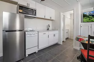 7304 Coquina Way, Saint Pete Beach, FL 33706 - Photo 30