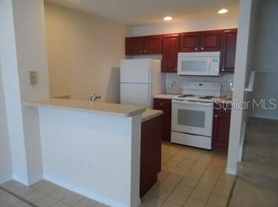 4021 Venetian Bay Dr #103, Kissimmee, FL 34741