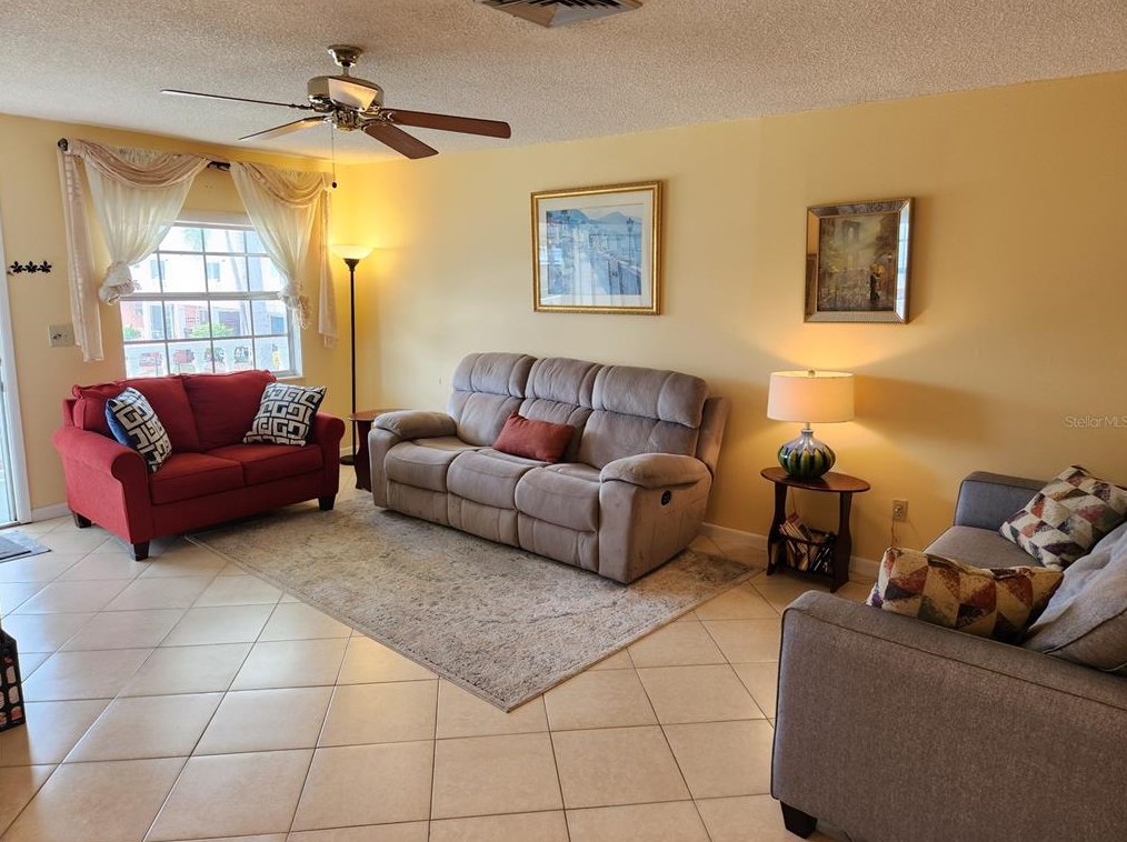 4744 Azalea Dr #203b, New Port Richey, FL 34652