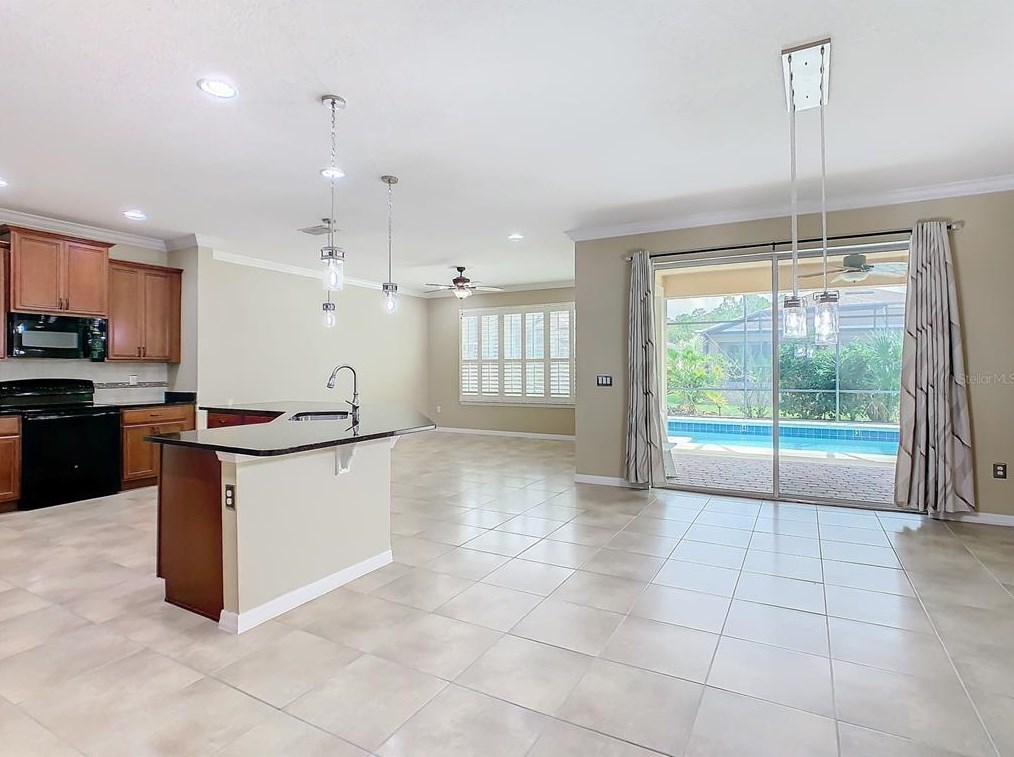 1337 Del Mar Dr, Kissimmee, FL 34759