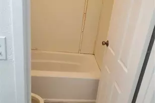 7900 S Orange Blossom Trl, Orlando, FL 32809 - Photo 10