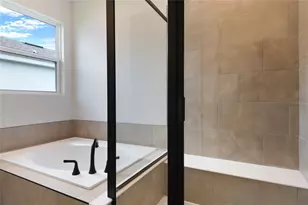 4060 Bannock Ave, Tavares, FL 32778 - Photo 14