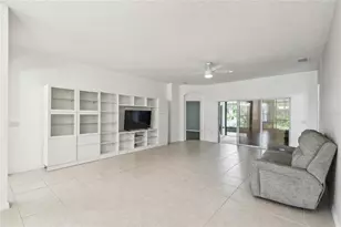 540 Genoa Dr, Poinciana, FL 34759 - Photo 10