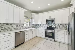 540 Genoa Dr, Poinciana, FL 34759 - Photo 18