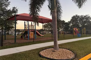 905 Gascony Ct, Kissimmee, FL 34759 - Photo 42