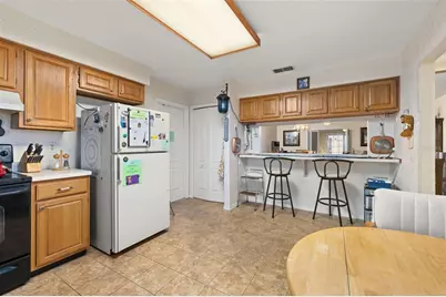 5846 Greenbriar Court, Zephyrhills, FL 33542 - Photo 6