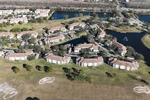 13838 Fairway Island Dr, Orlando, FL 32837 - Photo 4