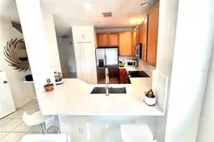 10786 Savannah Wood Dr, Orlando, FL 32832 - Photo 4