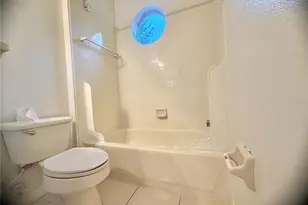 10786 Savannah Wood Dr, Orlando, FL 32832 - Photo 22