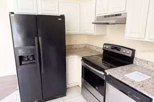 1069 Universal Rest Pl, Kissimmee, FL 34744 - Photo 6