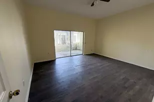 1069 Universal Rest Pl, Kissimmee, FL 34744 - Photo 8