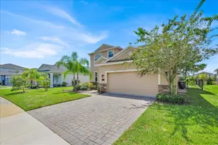 424 Brunswick Dr, Davenport, FL 33837 - Photo 2