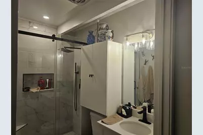 915 Club Circle, Lakeshore, FL 33854 - Photo 10