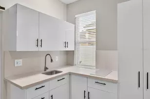 624 NE Stanton Dr, Weston, FL 33326 - Photo 34