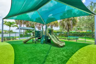 624 NE Stanton Dr, Weston, FL 33326 - Photo 88