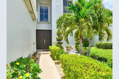 624 NE Stanton Drive, Weston, FL 33326 - Photo 10