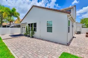 624 NE Stanton Dr, Weston, FL 33326 - Photo 62