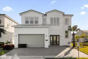 2137 Pine Oak Loop, Davenport, FL 33837 - Photo 2