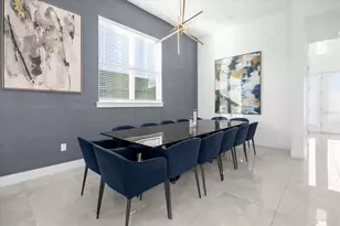 2137 Pine Oak Loop, Davenport, FL 33837 - Photo 10