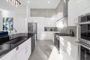 2137 Pine Oak Loop, Davenport, FL 33837 - Photo 8