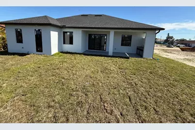1320 NE 14th Avenue, Cape Coral, FL 33909 - Photo 26