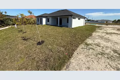 1320 NE 14th Avenue, Cape Coral, FL 33909 - Photo 30