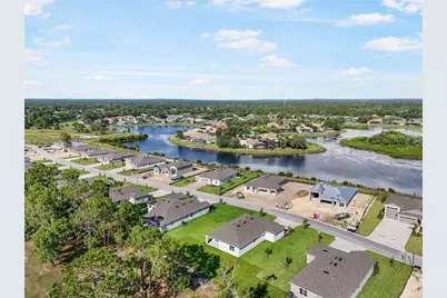 9071 Players Drive, Weeki Wachee, FL 34613 - Photo 4