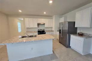 1657 Rosy Dale Cir, Davenport, FL 33837 - Photo 10