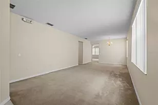 319 Sand Ridge Dr, Davenport, FL 33896 - Photo 4