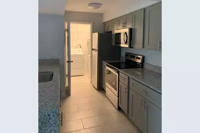 3036 Parkway Boulevard #106, Kissimmee, FL 34747 - Photo 10