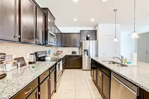 1610 Lima Ave, Kissimmee, FL 34747 - Photo 4