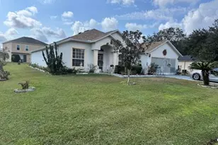 813 Halifax Dr, Kissimmee, FL 34758 - Photo 2