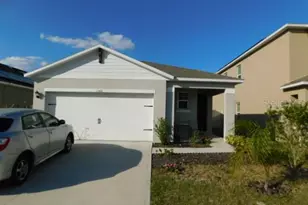 1360 Berry Ln, Davenport, FL 33837 - Photo 16