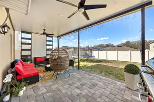 1368 Berry Ln, Davenport, FL 33837 - Photo 12