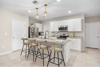 1368 Berry Lane, Davenport, FL 33837 - Photo 6