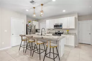 1368 Berry Ln, Davenport, FL 33837 - Photo 6