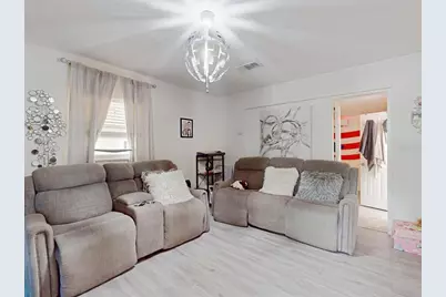 8101 Dominguin Street, Orlando, FL 32817 - Photo 4