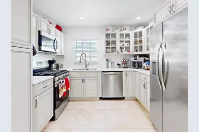 901 W Donegan Avenue, Kissimmee, FL 34741 - Photo 10