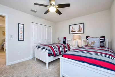 4768 Kings Castle Circle, Kissimmee, FL 34746 - Photo 36