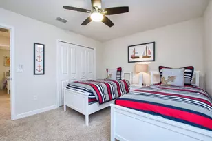 4768 Kings Castle Cir, Kissimmee, FL 34746 - Photo 36