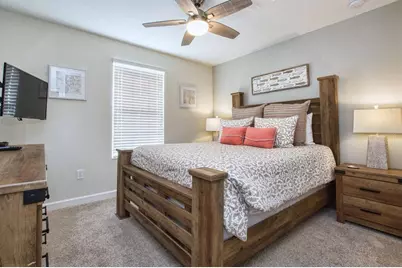 4768 Kings Castle Circle, Kissimmee, FL 34746 - Photo 22