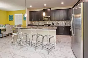 4768 Kings Castle Cir, Kissimmee, FL 34746 - Photo 10