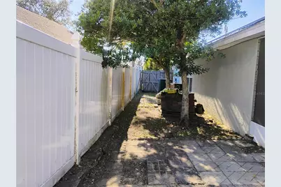 250 Sir Phillips Drive, Davenport, FL 33837 - Photo 46