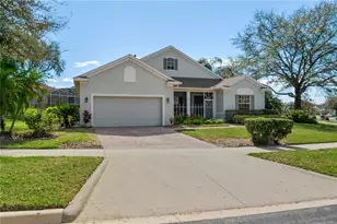 993 Everest, Clermont, FL 34711 - Photo 2